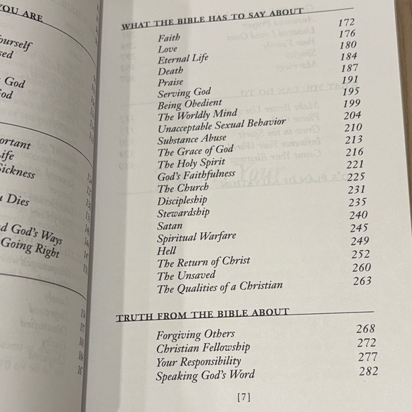 God's Promises For Everyday Softcover Book - Picture 11 of 12